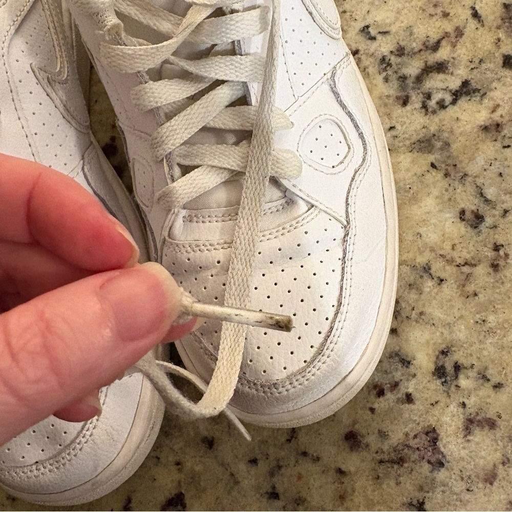 Nike Son of Force Air Force 1 White Youth Size 7 - Picture 13 of 13